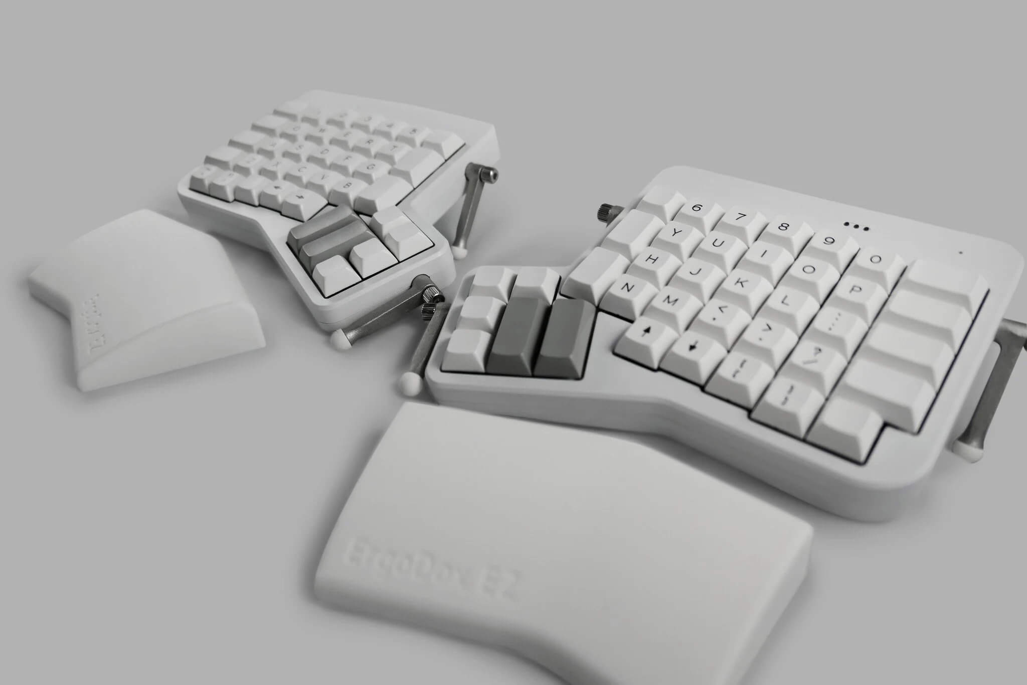 Фотография ErgoDox EZ.